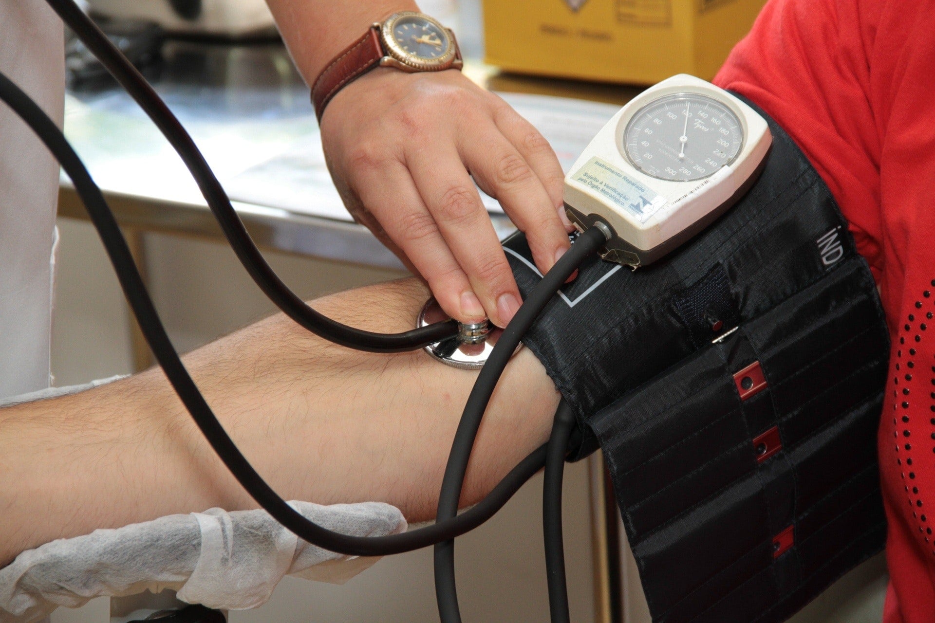 Hoe werkt bloeddrukmeter? Lees het blog | Zweetikveel.nl